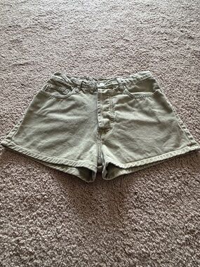 Vintage Bongo High-Waist Olive Women’s Shorts